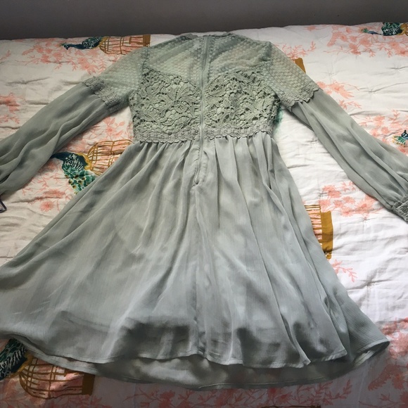 Lacy Mint High Neck Dress - Picture 2 of 6